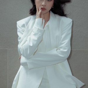 THE ORCHID NOBLE SUIT