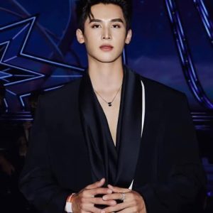 LUNAR ECLIPSE TUXEDO