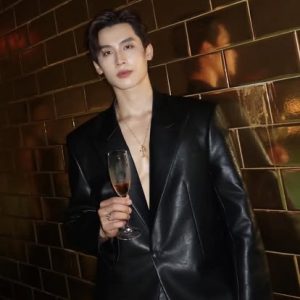 MIDNIGHT LEATHER BLAZER